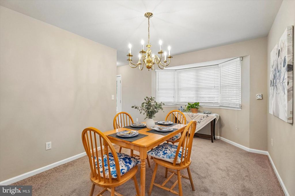 404 UPLAND RD, HAVERTOWN, PA 19083 — photo 5