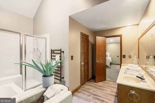 4004 Woodridge Court, Duluth, GA 30096