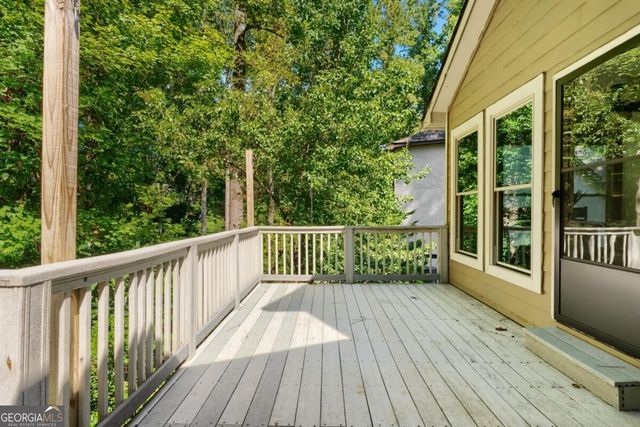 4004 Woodridge Court, Duluth, GA 30096