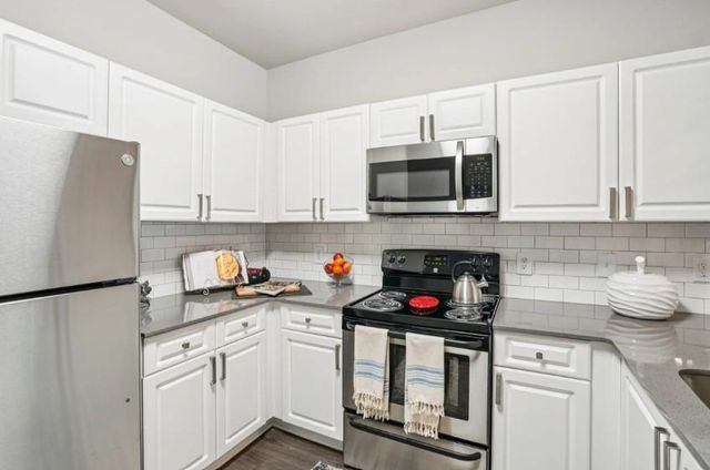 405 Phillip Boulevard 1406, Lawrenceville, GA 30046