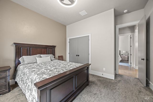 6779 N Pira Avenue, Meridian, ID 83646