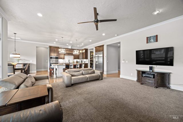 6779 N Pira Avenue, Meridian, ID 83646