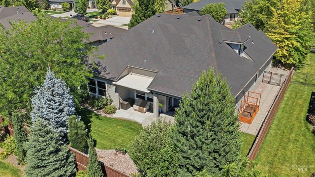6779 N Pira Avenue, Meridian, ID 83646