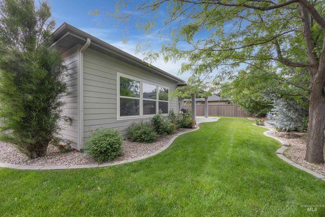 6779 N Pira Avenue, Meridian, ID 83646