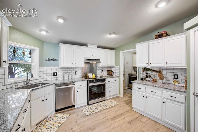 7647 Whiptail Point, Colorado Springs, CO 80922