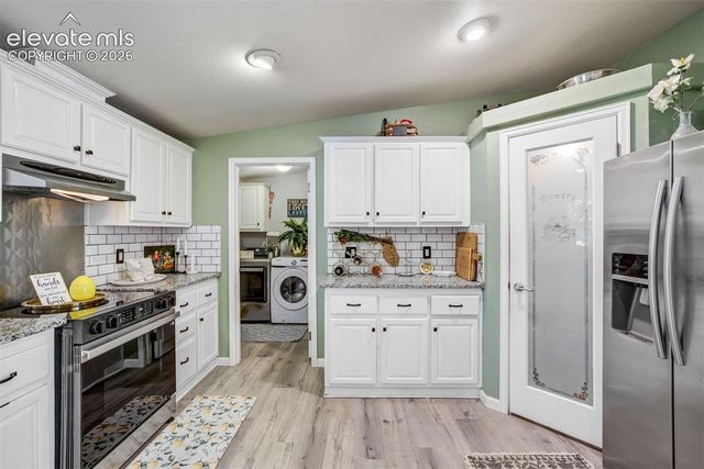 7647 Whiptail Point, Colorado Springs, CO 80922