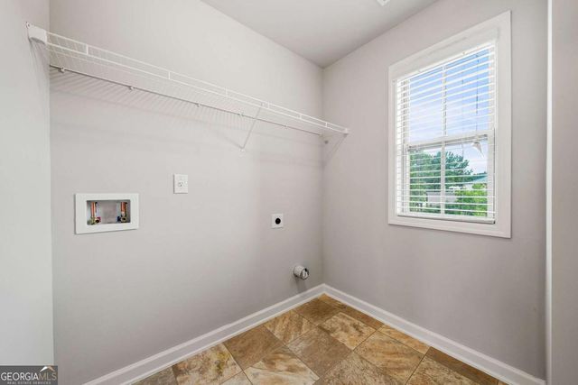 5959 Landers Loop, Fairburn, GA 30213