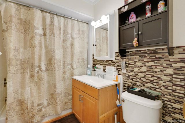 302 Commons Way E, Fishkill, NY 12524