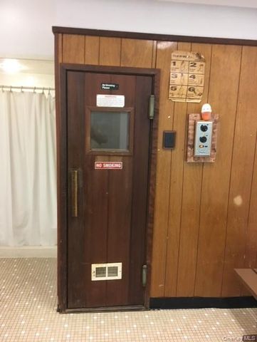 302 Commons Way E, Fishkill, NY 12524