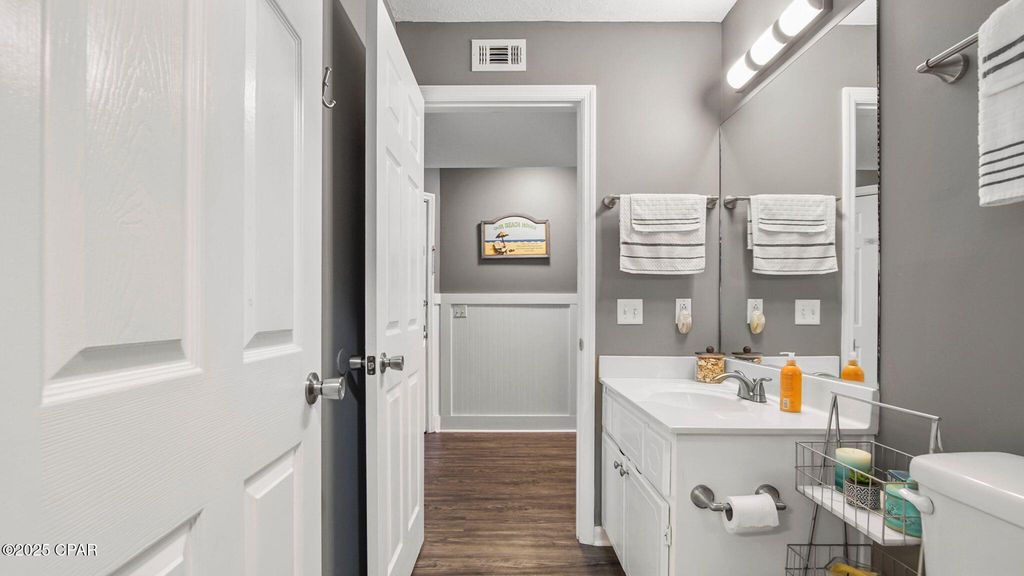 Image 30 of property listing at 17462 Front Beach Road 54204, Panama City Beach, FL 32413