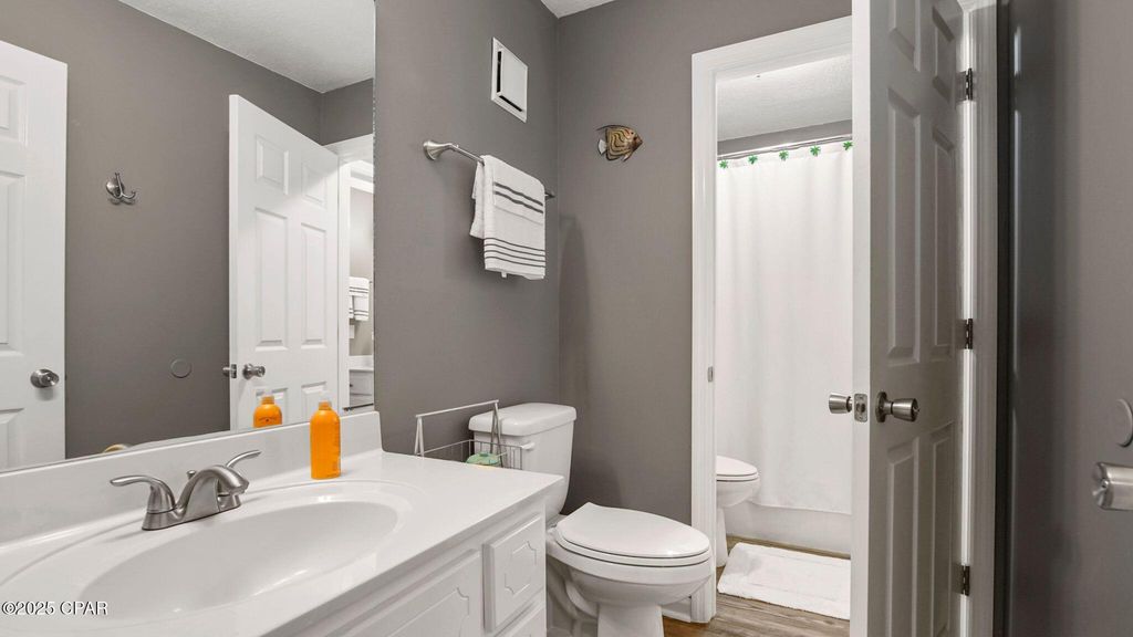 Image 31 of property listing at 17462 Front Beach Road 54204, Panama City Beach, FL 32413