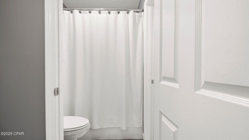 Image 33 of property listing at 17462 Front Beach Road 54204, Panama City Beach, FL 32413