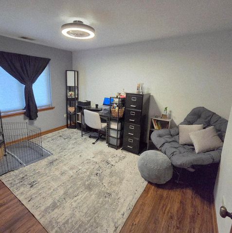 18030 66th Court 2N, Tinley Park, IL 60477