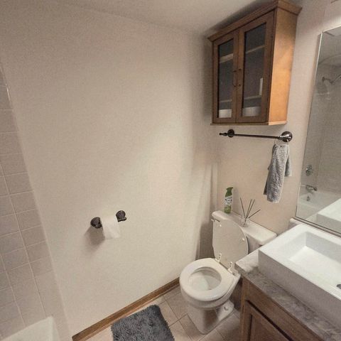 18030 66th Court 2N, Tinley Park, IL 60477