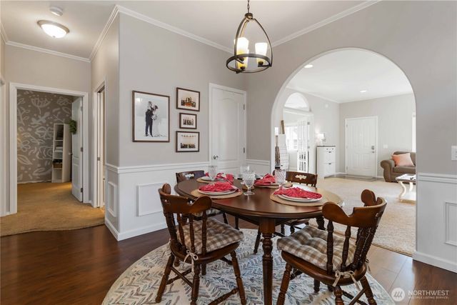 5558 Solo Point Drive, Longview, WA 98632