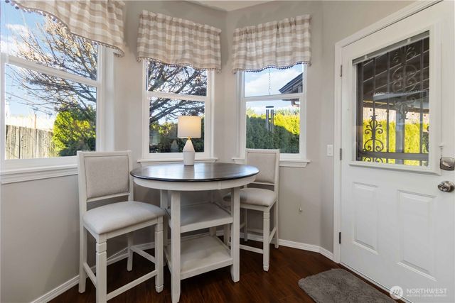 5558 Solo Point Drive, Longview, WA 98632