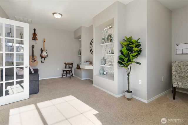 5558 Solo Point Drive, Longview, WA 98632