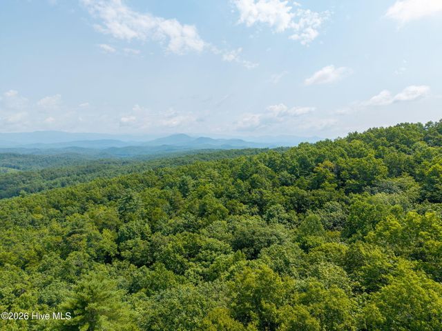37 Toccoa Lane, Murphy, NC 28906