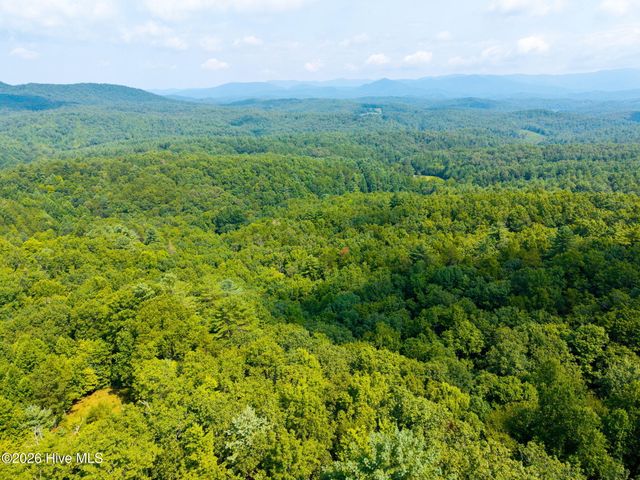 37 Toccoa Lane, Murphy, NC 28906