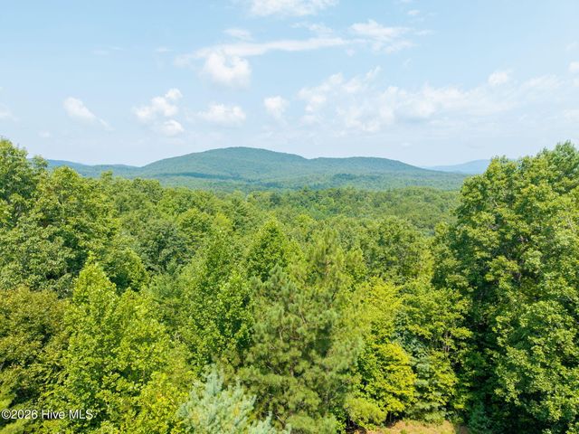 37 Toccoa Lane, Murphy, NC 28906