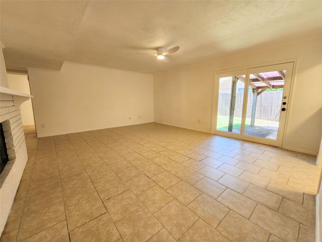 5217 Fisher Drive, The Colony, TX 75056