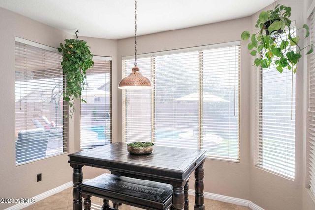 4621 E KIRKLAND Road, Phoenix, AZ 85050