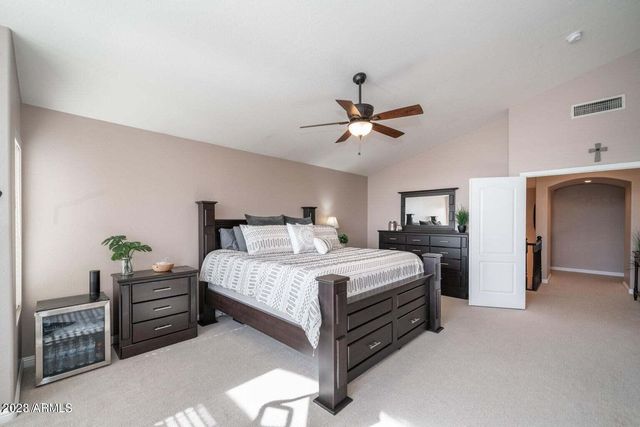 4621 E KIRKLAND Road, Phoenix, AZ 85050