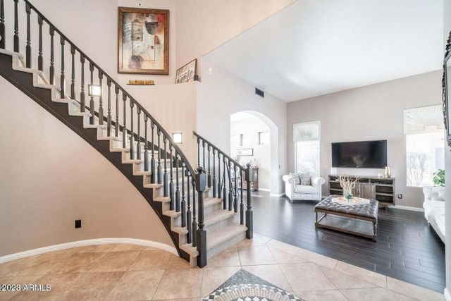 4621 E KIRKLAND Road, Phoenix, AZ 85050