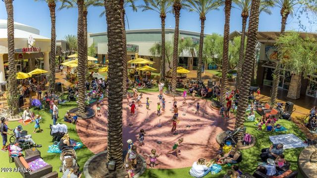 4621 E KIRKLAND Road, Phoenix, AZ 85050