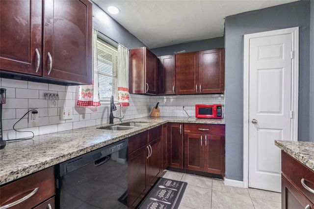 517 Marleen Street, Houston, TX 77034