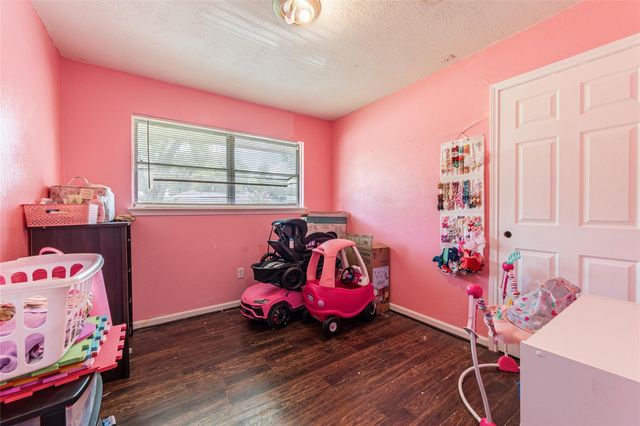 517 Marleen Street, Houston, TX 77034