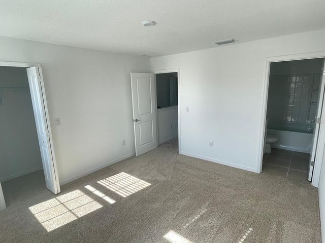 6330 FAIRMONT LANE, Palmetto, FL 34221