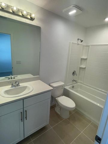 6330 FAIRMONT LANE, Palmetto, FL 34221