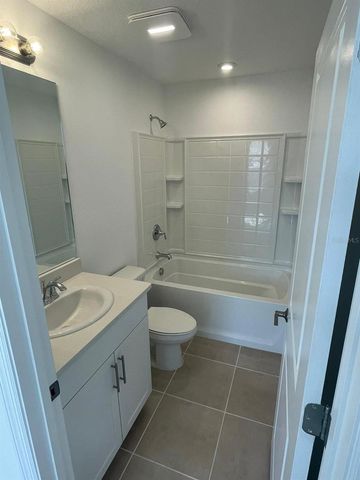 6330 FAIRMONT LANE, Palmetto, FL 34221
