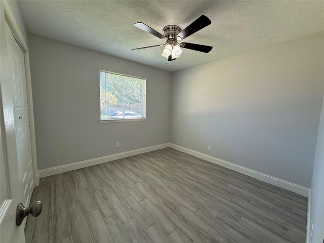 9503 Homeland Drive, Houston, TX 77083