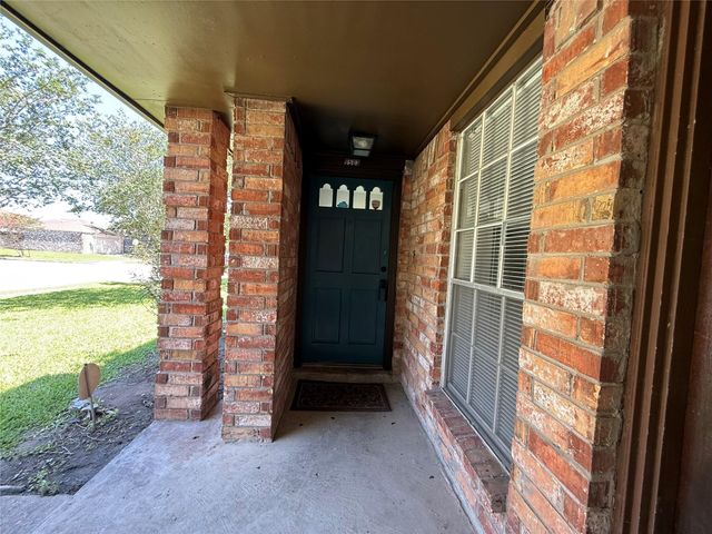 9503 Homeland Drive, Houston, TX 77083