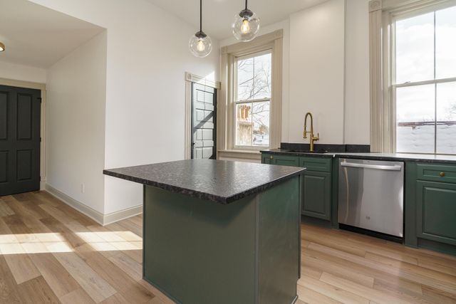 828 City Park Avenue, Columbus, OH 43206