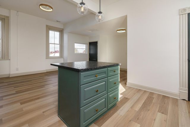 828 City Park Avenue, Columbus, OH 43206