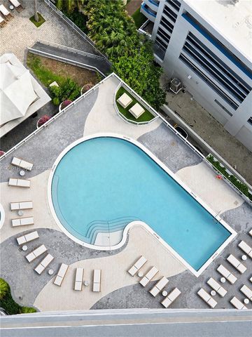 6301 Collins Ave 3006, Miami Beach, FL 33141