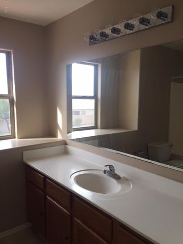 3907 S Soho Lane, Chandler, AZ 85286