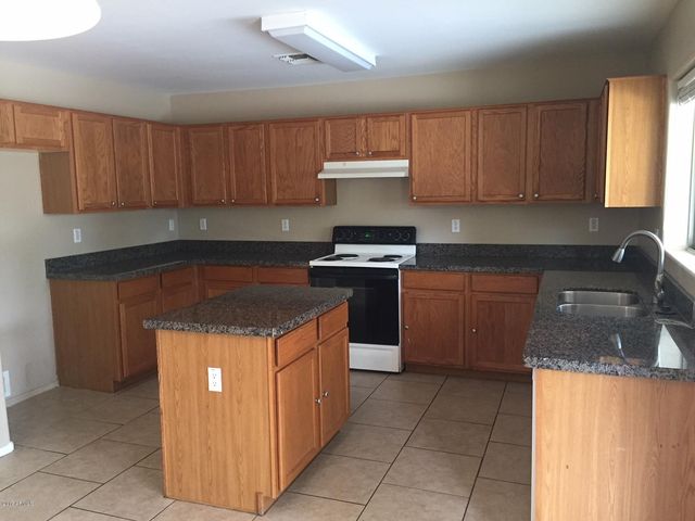 3907 S Soho Lane, Chandler, AZ 85286