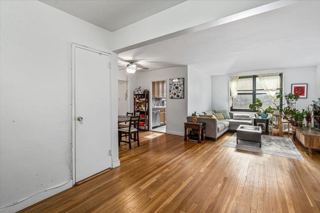139-15 83rd Avenue 317, Briarwood, NY 11435