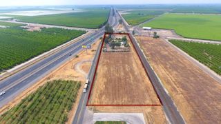 36748 Dr 39, Traver, CA 93673