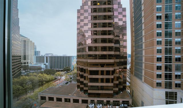 200 Congress Ave 11C, Austin, TX 78701