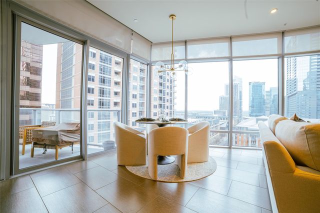 200 Congress Ave 11C, Austin, TX 78701