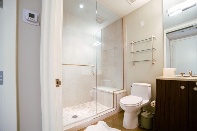 200 Congress Ave 11C, Austin, TX 78701