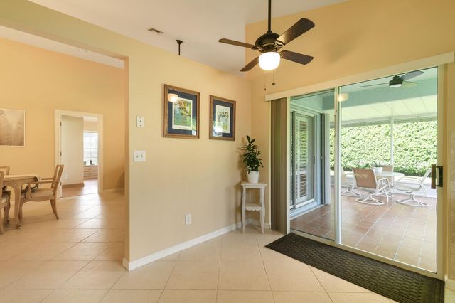 124 Adobe Circle, Jupiter, FL 33458