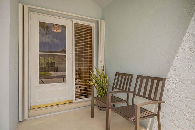 124 Adobe Circle, Jupiter, FL 33458