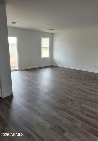 8592 W ONEIDA Drive, Arizona City, AZ 85123