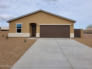 8592 W ONEIDA Drive, Arizona City, AZ 85123